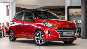 An image of a Used Red Hyundai Grand i10 1.2 Fluid A/T