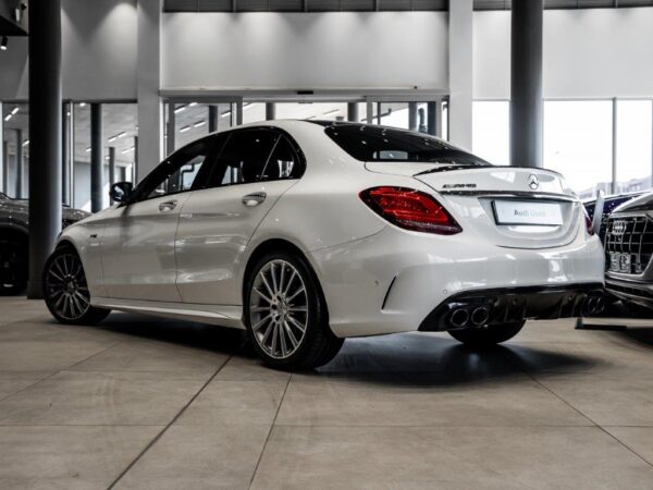 2023 Mercedes-AMG C43 4MATIC showcasing its sleek design and sporty features.